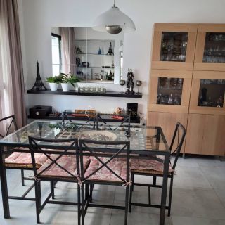 Apartamento à venda com 3 quartos sendo 1suite, tem 178m2 com dependência  em Pituba - Salvador - BA