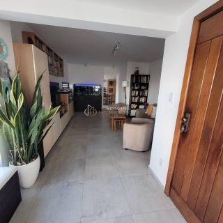 Apartamento à venda com 3 quartos sendo 1suite, tem 178m2 com dependência  em Pituba - Salvador - BA