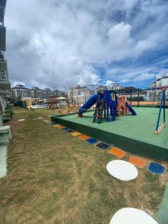 Cobertura a venda Mobiliado com 3 quartos tem 75m2, Cond. Monet Life 3 em Caji - Lauro de Freitas-BA