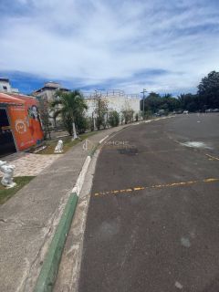 Cobertura a venda Mobiliado com 3 quartos tem 75m2, Cond. Monet Life 3 em Caji - Lauro de Freitas-BA