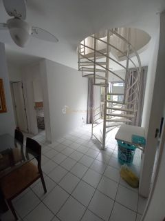 Cobertura a venda Mobiliado com 3 quartos tem 75m2, Cond. Monet Life 3 em Caji - Lauro de Freitas-BA