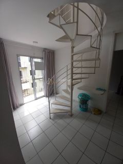 Cobertura a venda Mobiliado com 3 quartos tem 75m2, Cond. Monet Life 3 em Caji - Lauro de Freitas-BA