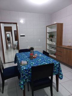 Casa a venda com 3 quartos sendo 1 suíte na Estrada da Muriçoca no Vale dos Lagos - Salvador-Ba