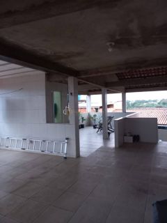 Casa a venda com 3 quartos sendo 1 suíte na Estrada da Muriçoca no Vale dos Lagos - Salvador-Ba