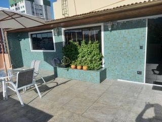 Cobertura Porteira Fechada a venda com 3quartos sendo 2 suítes tem 104m2 em Stiep - Salvador - BA