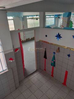 Escola a venda com 1200 metros quadrados já pronta para atuar em Vila Laura - Salvador – BA.