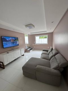 Casa Cond. Fechado à venda com 3Suites tem 169m2 com varanda em Buraquinho - Lauro de Freitas - BA