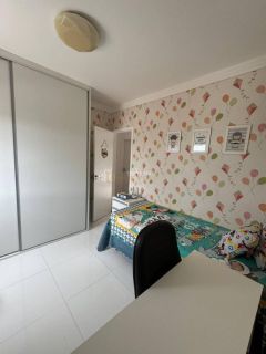 Casa Cond. Fechado à venda com 3Suites tem 169m2 com varanda em Buraquinho - Lauro de Freitas - BA