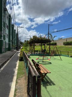 APARTAMENTO 2/4 TÉRREO NA SUSSUARANA