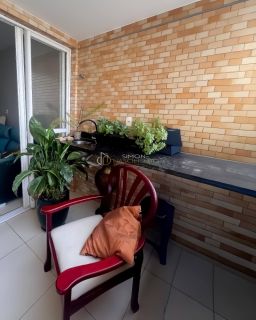 Apartamento Para Vender com 3 quartos 1 suítes no bairro Pitangueiras em Lauro De Freitas