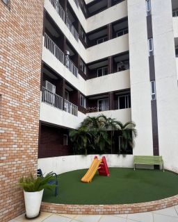 Apartamento Para Vender com 3 quartos 1 suítes no bairro Pitangueiras em Lauro De Freitas