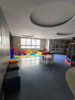Apartamento 2/4 e 1 suíte Armação