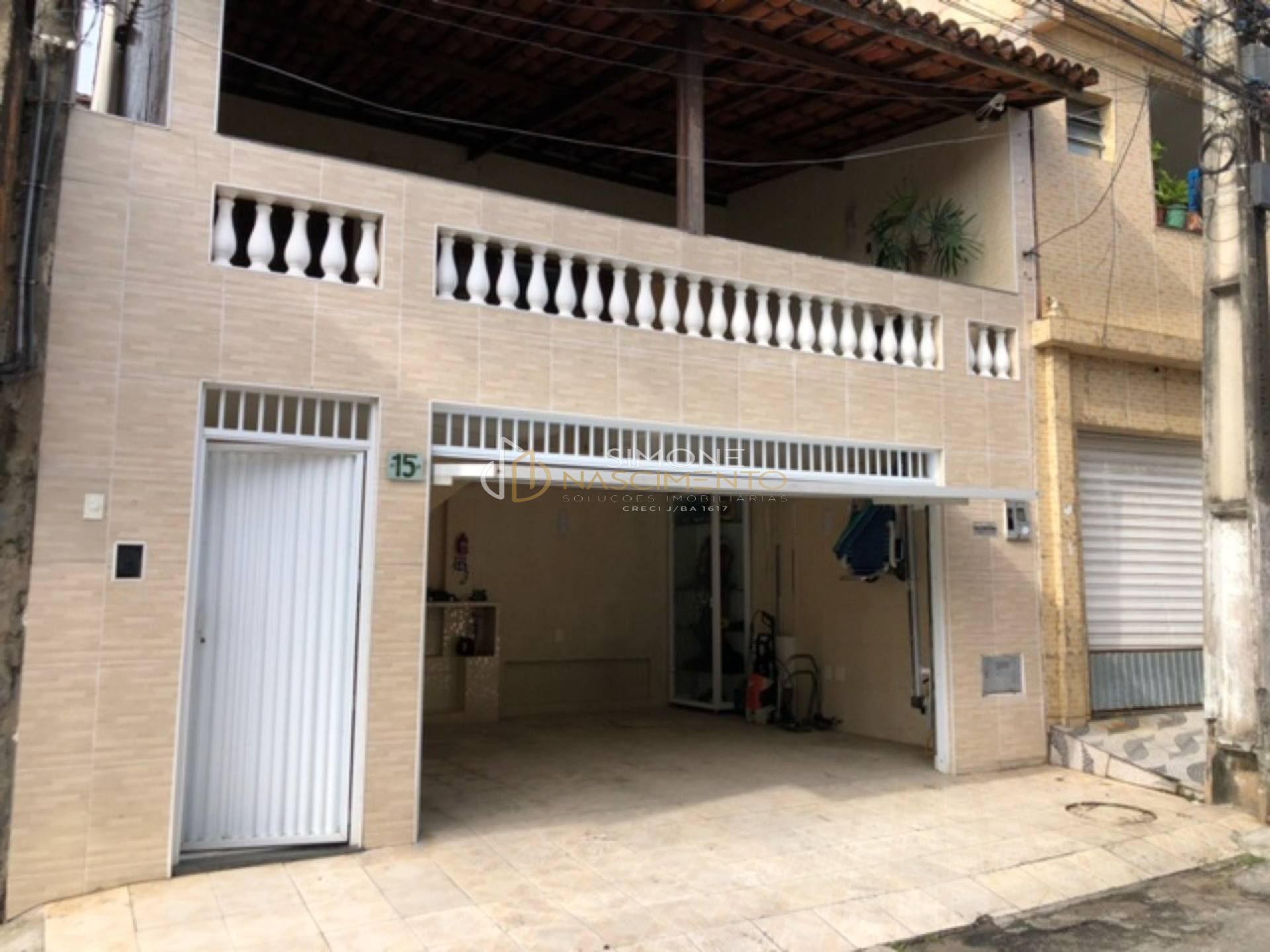Casa Solta 3/4 e 2 suítes  Itapuã