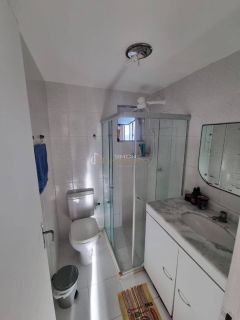 Apartamento 2 /4 e 1 suíte Armação