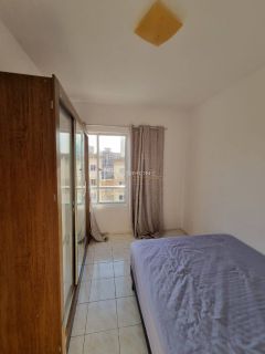 Apartamento 2 /4 e 1 suíte Armação