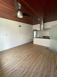 Casa de Condomínio 4/4 e 2 suítes Piatã