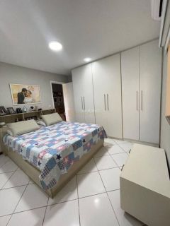 Casa de Condomínio 4/4 e 2 suítes Piatã