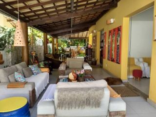 Casa ampla à venda no Condomínio Jardim Gantois – Jaguaribe