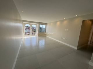Apartamento à venda com 3quartos sendo 1suite tem 110m2, nascente, 2 vagas em Ondina - Salvador - BA
