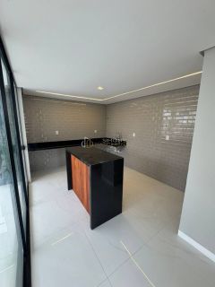 Casa de Condomínio 4/4 e 3 suítes Terras Alphaville Abrantes em Camaçari