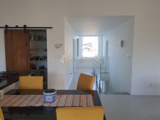 Casa  Condomínio 3 suítes  Alphaville I Abrantes