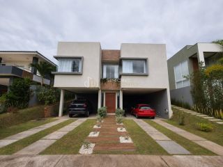 Casa  Condomínio 3 suítes  Alphaville I Abrantes