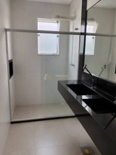 Casa  Condomínio 3 suítes  Alphaville I Abrantes