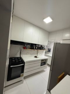 Apartamento 3/4 Reformado em Vila Laura - 78m² - 1 Suíte - 1 Vaga -