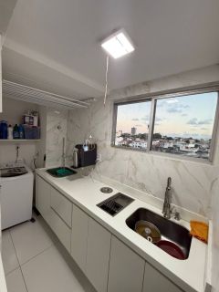 Apartamento 3/4 Reformado em Vila Laura - 78m² - 1 Suíte - 1 Vaga -