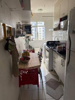 Apartamento 2/4 e 1 suíte Imbuí