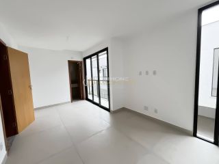Condomínio Exclusivo em Ipitanga – Casas Dúplex de Alto Padrão