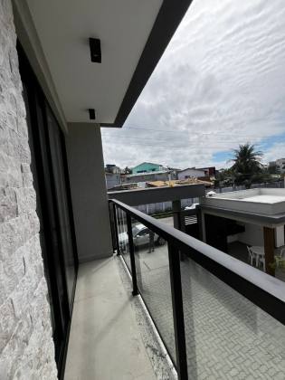 Condomínio Exclusivo em Ipitanga – Casas Dúplex de Alto Padrão