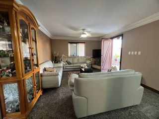 Casa de Condomínio Para Alugar 3/4 e  1 suítes  Buraquinho
