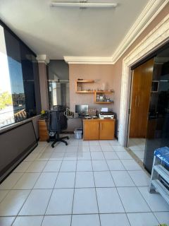 Casa de Condomínio Para Alugar 3/4 e  1 suítes  Buraquinho