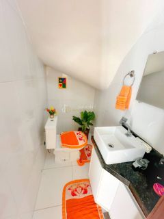 Casa de Condomínio 3 /4 e 1 suíte  Abrantes