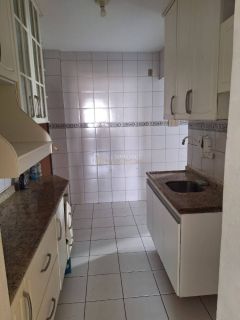 Apartamento Para Vender com 2 quartos 1 suítes no bairro Costa Azul em Salvador