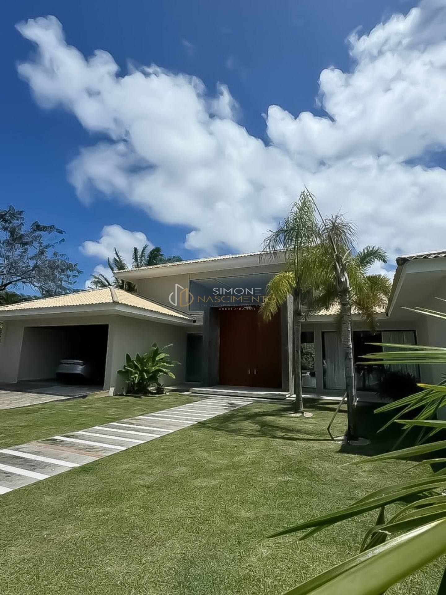 Casa Térrea de Alto Padrão – Condomínio Encontro das Águas