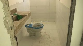 Casa de Condomínio 2 /4 e 1 suíte  Nova Abrantes