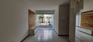 Apartamento 2 /4 e 1 suíte Imbuí