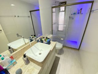 Apartamento Para Vender com 3 quartos 1 suítes