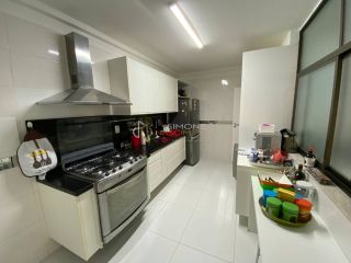 Apartamento Para Vender com 3 quartos 1 suítes