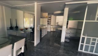 Casa de Condomínio 4/4 e 2 suítes  Jaguaribe