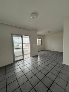 Apartamento Para Alugar 4/4 e1 suíte Imbuí