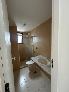 Apartamento Para Alugar 4/4 e1 suíte Imbuí