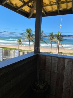 Casa de Condomínio Para Vender com 4 quartos 1 suítes na Praia do Flamengo em Salvador