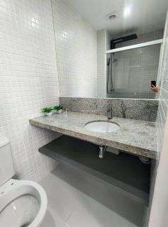 Apartamento 1/4 Mobiliado no Smart Pituba – Andar Alto, Vista Mar