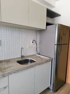 Apartamento 1/4 Mobiliado no Smart Pituba – Andar Alto, Vista Mar