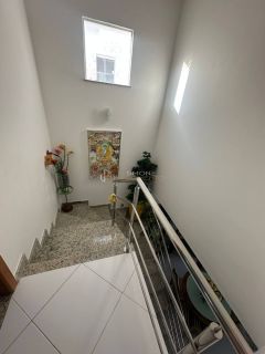 Casa  Condomínio 4 /4 e 1 suíte Nova Abrantes