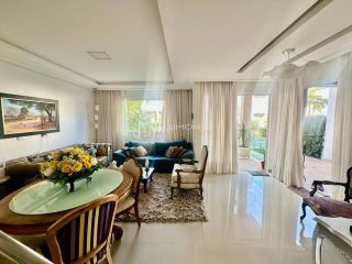 Casa  Condomínio 4 /4 e 1 suíte Nova Abrantes