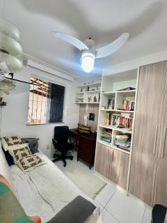 Casa  Condomínio 4 /4 e 1 suíte Nova Abrantes